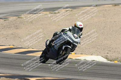 media/Oct-02-2025-Racers Edge (Thu) [[2c91cb6ab3]]/3-B Group/Session 4-Turn 12 (1pm)/